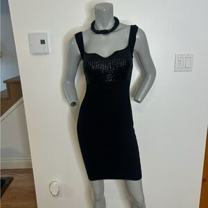 Chic Black Knit Mini Dress with sequins❤️M